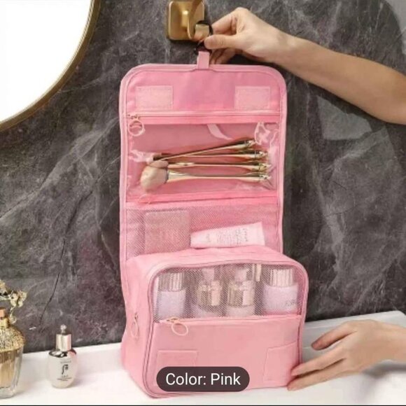 Makeup travel bag CA$20 - Picture 2 of 11